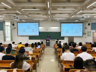 72886必赢网址召开2023届毕业生团员教育大会暨团支书例会